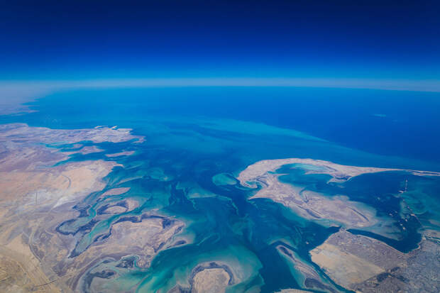 Иран закрывает доступ кораблям США в Персидский залив