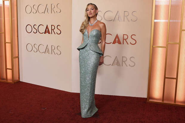 Актрису Кейт Хадсон осудили за выход на публику без косметики и укладки