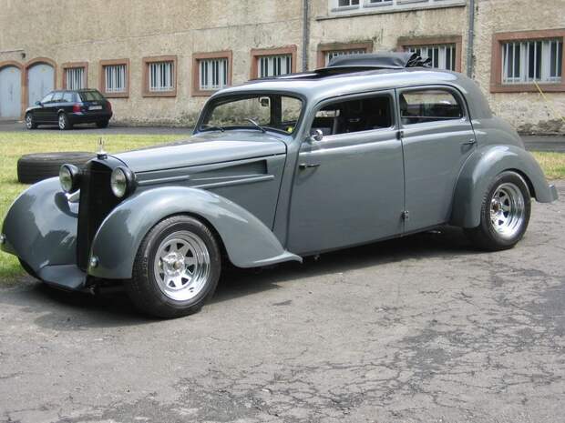 Hot Rod на базе раритетного Mercedes 170S (11 фото)