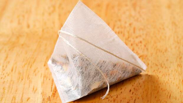 Смертоносные пирамидки: ученые рассказали об опасности чая в пакетиках