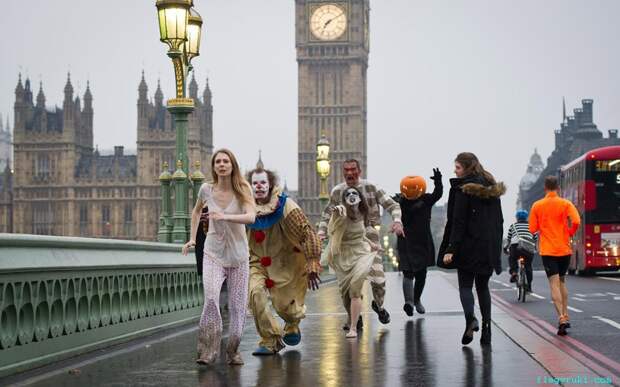 Сегодня актёры воспроизвели сцену из нового фильма «iffgaff x Halloween» на Вестминстерском мосту в Лондоне. Прохожие испытали настоящий шок.
