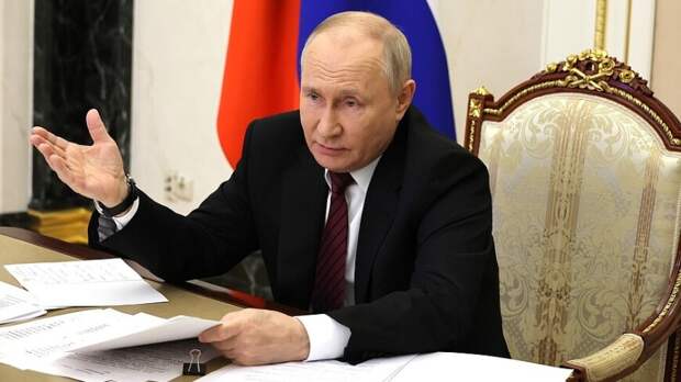 Путин отметил рост доли рубля при оплате экспорта