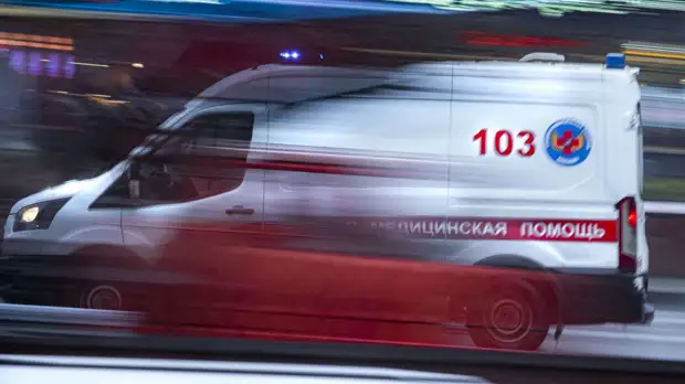 Девять человек пострадали при опрокидывании микроавтобуса в кювет на трассе в Башкирии