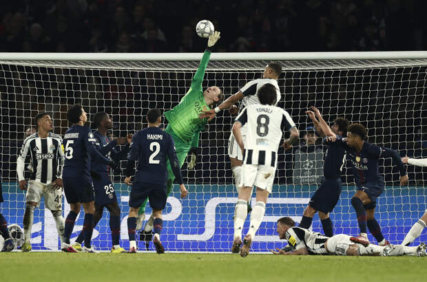 Семин оценил игру Сафонова в первом матче после возвращения в состав ПСЖ