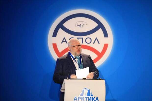 Коллеги, друзья, ученики поздравляют с днем рождения Михаила Слипенчука