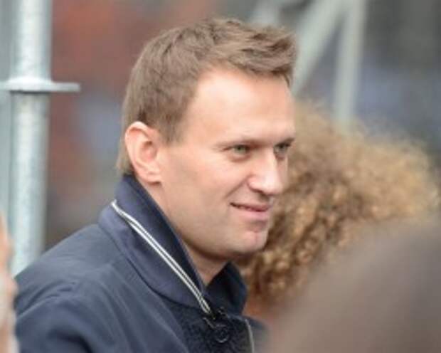 Следователи устроили обыск у Навального в 4 утра
