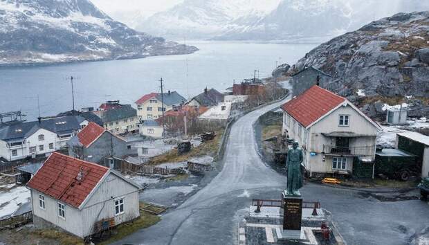 Советский посёлок в Норвегии. Думаете, шутим? Нет, здесь и сейчас живут