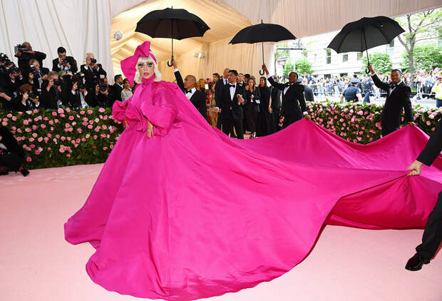 Леди Гага на Met Gala — 2019