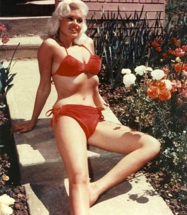 The 1950s Coolest Bikini Beauties (9).jpg