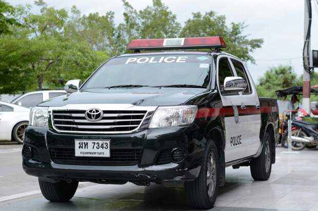 Турист принял трансгендера за женщину, стал участником драки и лишился денег