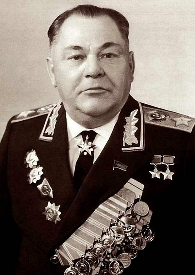 Советский полководец Пётр Кириллович Кошевой Советский полководец Пётр Кириллович Кошевой