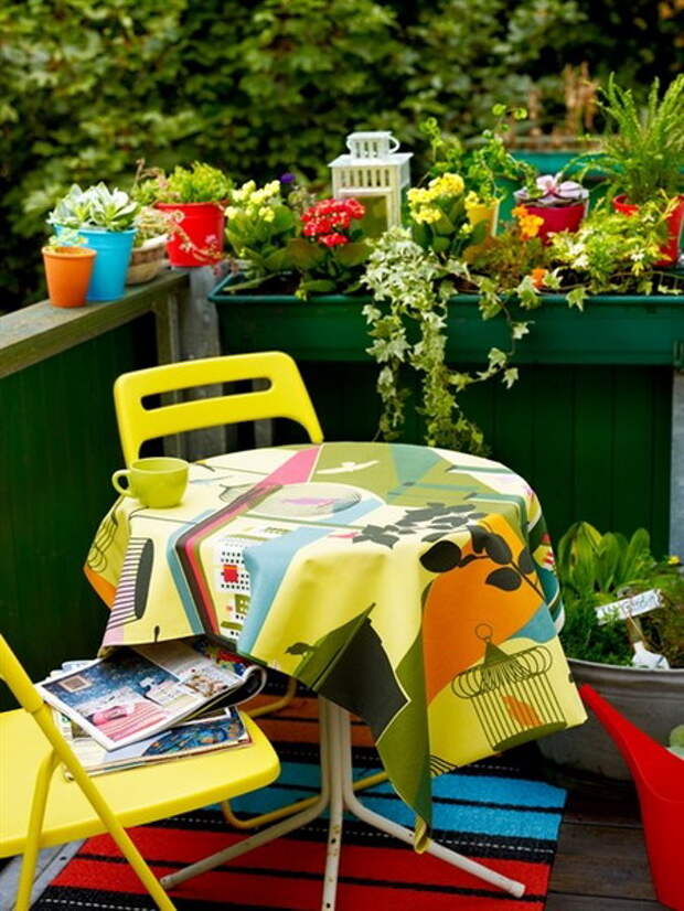 flowers-on-balcony2-2.jpg