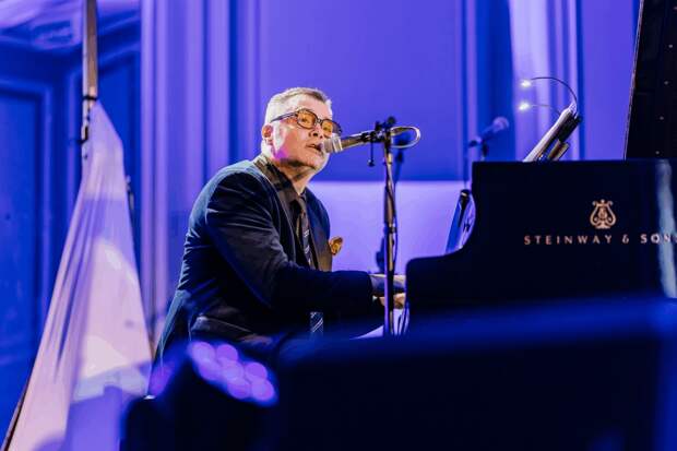 Концерт «Он — сэр Элтон Джон»