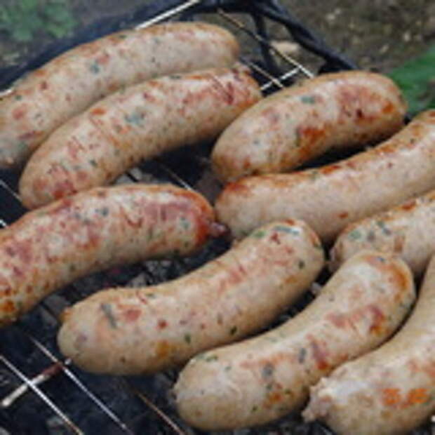 Свиные колбаски-гриль