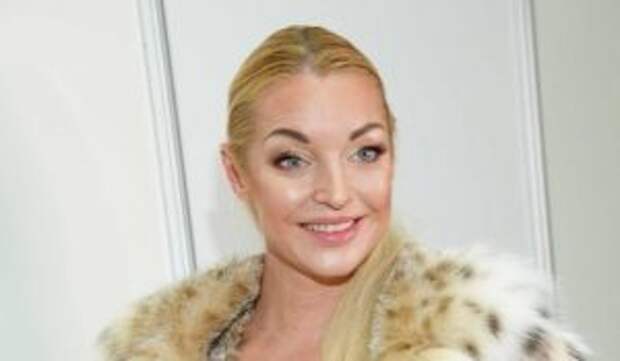 «Всех е*** с 14 лет»: Волочкова обложила коллег матом на скандальном шоу