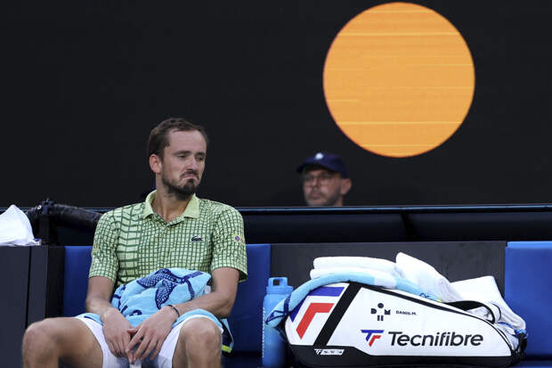 Журналист Губерниев: Медведев как спортсмен вообще ни разу не закончился