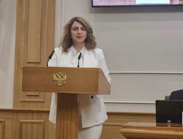 Депутат Горсовета Майкопа возглавила комитет в Палате молодых законодателей при СФ