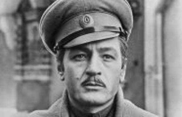 Кино: Жена годилась ему в матери, а он 38 лет скрывал от неё внебрачного сына: Секрет безошибочного резидента Михаила Ножкина