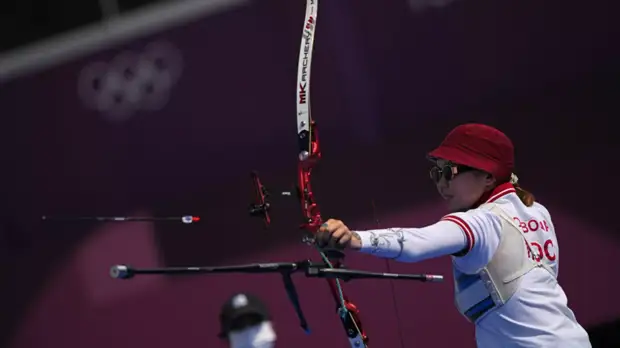 Российские лучницы завоевали серебро в командном турнире ОИ в Токио