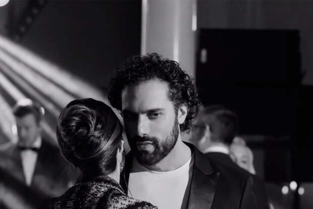 Телеведущая Ольга Ушакова поделилась редким фото с мужем-британцем