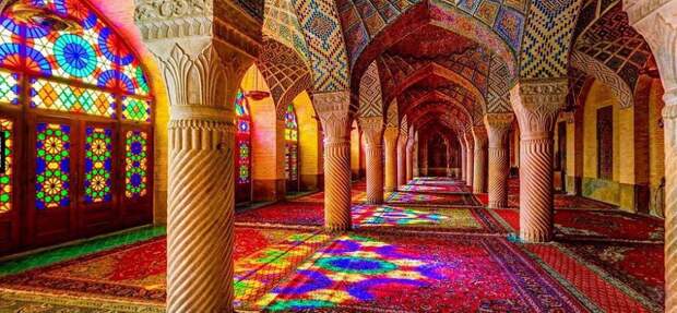 29. Iran : Nasir-ol-Molk Mosque