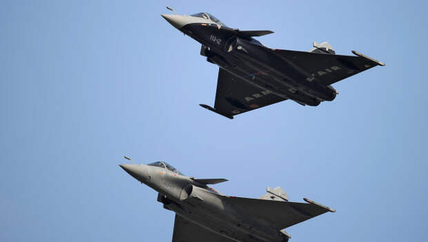 Французские многоцелевые истребители Dassault Rafale. Архивное фото