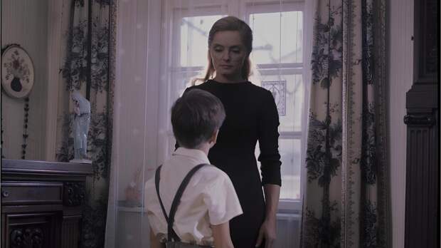 Как понять, что детская травма переросла в ПТСР: 9 симптомов