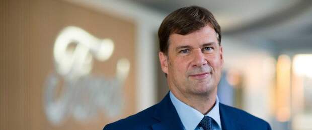 Глава Ford: "Никто не делает электромобили лучше Tesla"