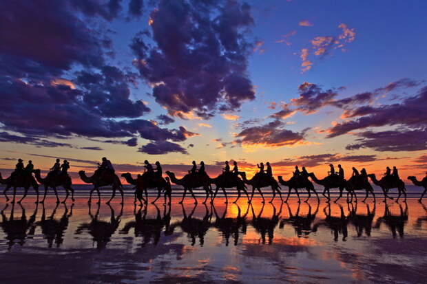 Пляж Кейбл Бич (Cable Beach). Австралия