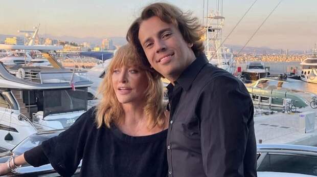 Бородатого Максима Галкина* не узнали в соцсетях после смены имиджа