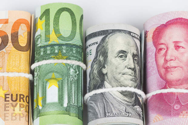 Финансист Бабин сообщил о росте продаж валюты россиянами