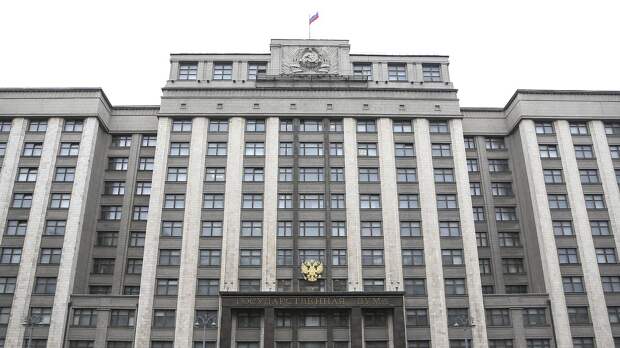 Госдума расширяет список оснований для увольнения иностранных работников