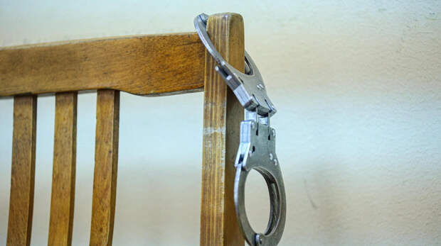 Массовые аресты продолжаются: следователи задержали еще двух чиновников из Минобороны РФ