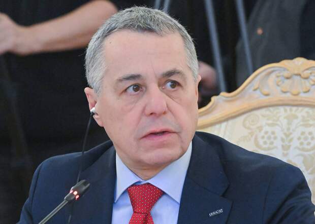 Глава МИД Швейцарии заблудился на переговорах с Лавровым