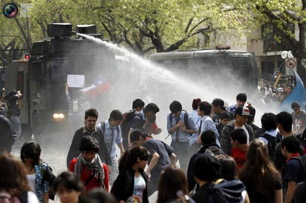 CHILE-STUDENTS/