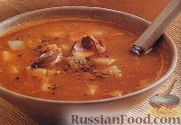 Фото к рецепту: Картофельный суп с печеным чесноком