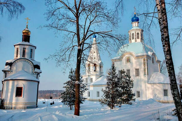 Как выглядит Рублевка, самый дорогой район в России (ФОТО)