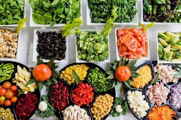Разумная диета: 5 продуктов, которые помогут сбросить вес после 50 лет