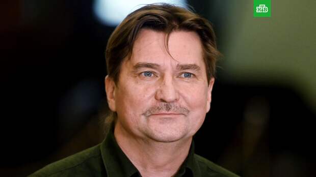 Юрий Бутусов стал лучшим режиссером по версии премии «Золотая маска — 2021»