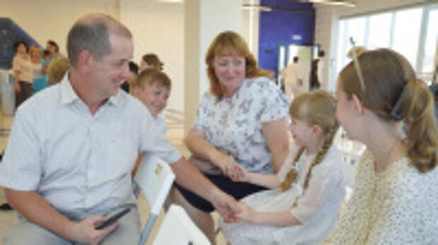 В России утвержден единый образец удостоверения многодетной семьи