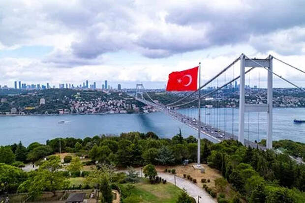 Бывший канцлер Германии рассказал об отказе украинских властей от переговоров в Стамбуле