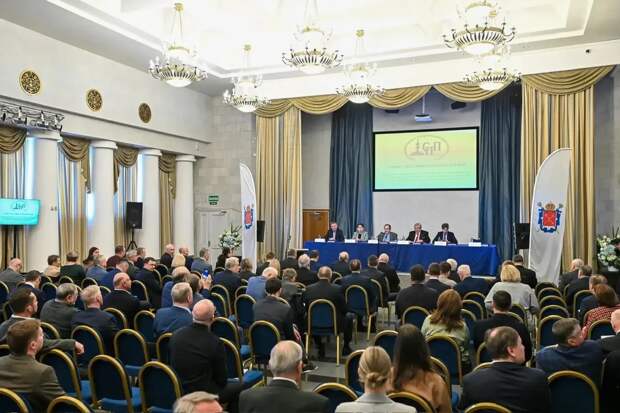 Поляков: индекс производства в Петербурге вырос до 107,1%