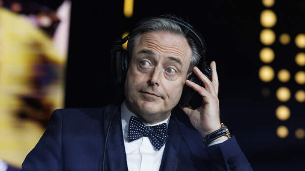 «Должны ответить»: премьер-министр Бельгии призвал европейцев ужесточить политику в отношении США