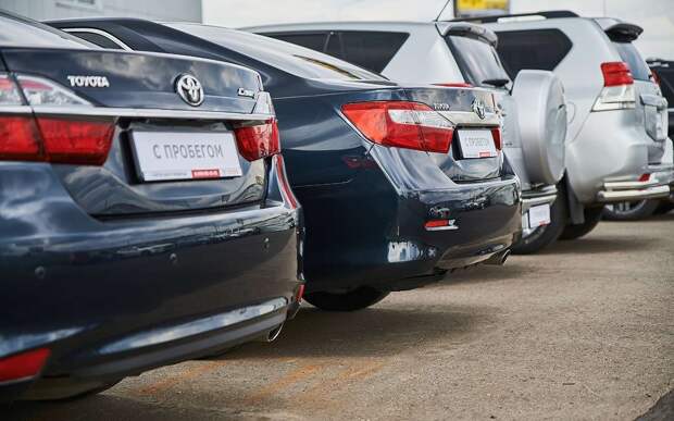 Лидируют Lexus и Toyota: названы самые надежные автомобили с пробегом