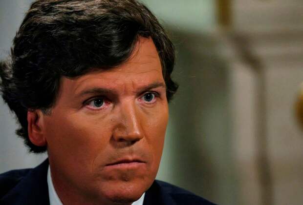 У Такера Карлсона украли 378 тыс. банок снюса стоимостью почти $8 млн