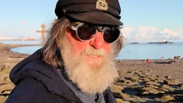 Федор Конюхов собрал 100 килограммов пластика на берегу Антарктиды