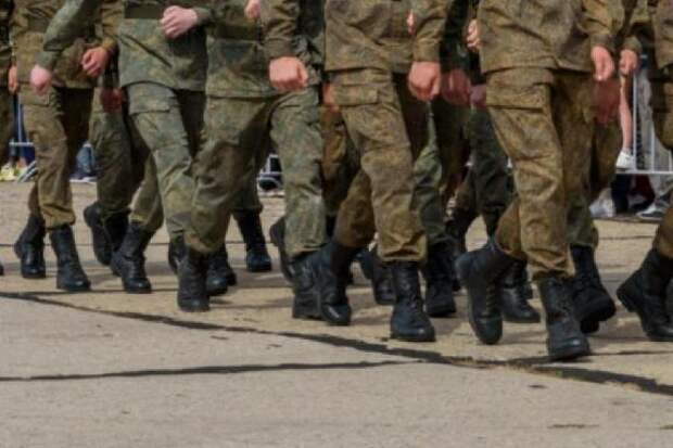 Путин подписал закон об учете службы добровольцев СВО в пенсии за выслугу лет