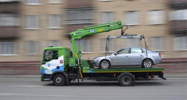 За отказ вернуть автомобиль с эвакуатора предложено штрафовать на 20 тысяч рублей