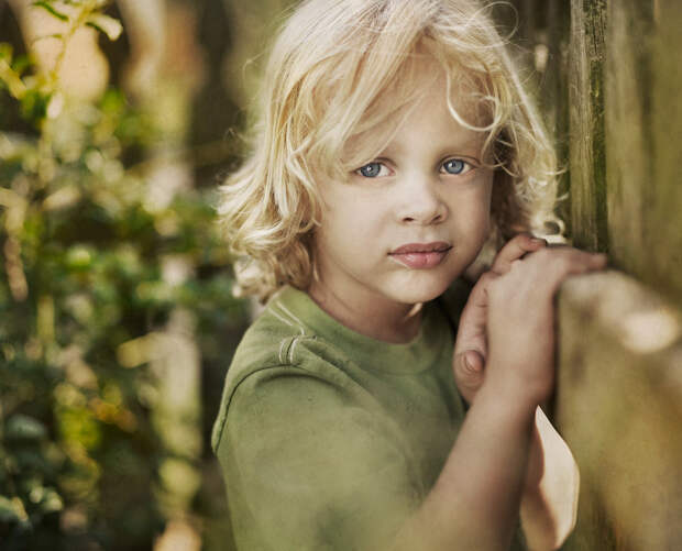 grey Детские фотоиллюстрации Marka Tuckera