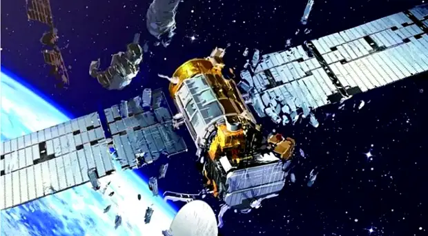 Что разнесло на кусочки старый российский спутник над Плесецком?